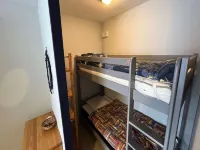 2 Rooms for 6 People