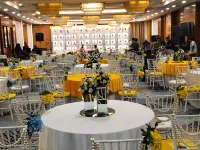 Club Emerald Hotels near BARC
