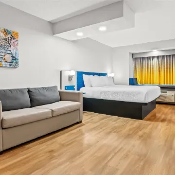 Microtel Inn & Suites by Wyndham Salisbury