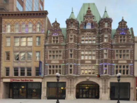 Hilton Garden Inn Dayton Downtown Hotels in Dayton