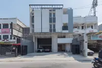 Hotel Rumah Gaharu Các khách sạn ở Batununggal