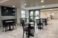 Baymont by Wyndham Indianapolis Airport Lynhurst - sarapan