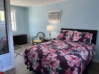 The Palms Motel