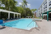 Hampton Inn & Suites Boynton Beach - Pools