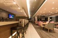 Holiday Inn Express DURBAN - UMHLANGA by IHG - bar