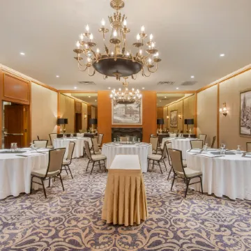 The Omni King Edward Hotel