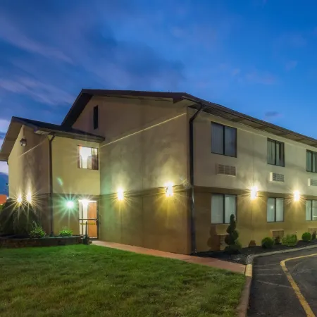 Red Roof Inn Binghamton North