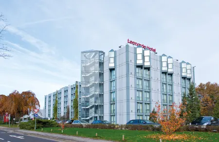 Leonardo Hotel Hannover Airport Отели в г. Ганновер