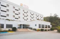 Hotel D. Luis Hotel a 