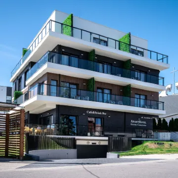 Aparthotel Green Concrete Hotels near KURNA CHATA