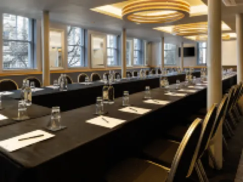 DoubleTree by Hilton Belfast City Ten Square Hotels in Belfast