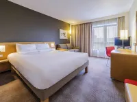 Novotel Southampton Hotels near Westgate
