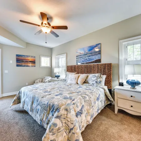 Pet-Friendly Fernandina Beach Condo Walk to Beach