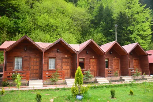 Akyuz Kardesler Hotel & Bungalow Hotels in Demirkapi