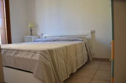 FTA-BEL01apt 6 pax vicino al mare