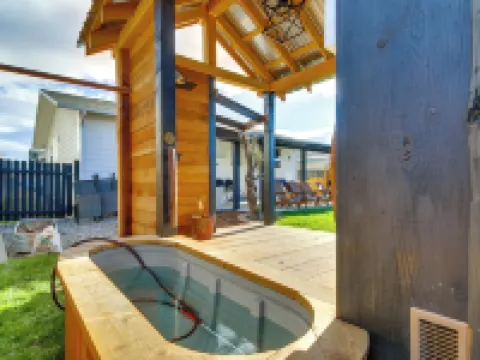 12 Mi to Bozeman: Pet-friendly Gem w/ Sauna & Yard Hotels in Belgrade