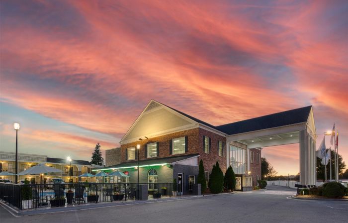 Best Western Hendersonville Inn