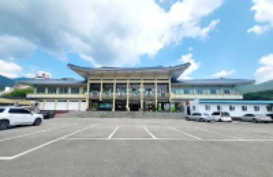 烏蘭白巖高麗温泉酒店