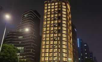 Caelum Black Gangnam Luxury Apt