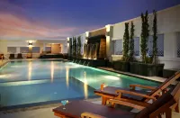 โรงแรม แคนทารี่ อยุธยา - ที่มีสระว่ายน้ำ