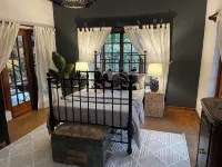 Sandton Farmhouse Hotels in Sandton