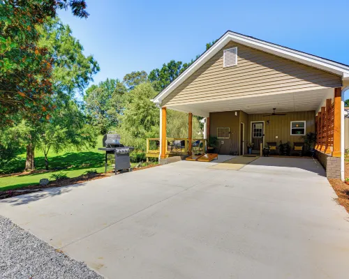 Cozy Cottage: Nature-filled Winston-salem Retreat! Ξενοδοχεία στην πόλη Davidson County