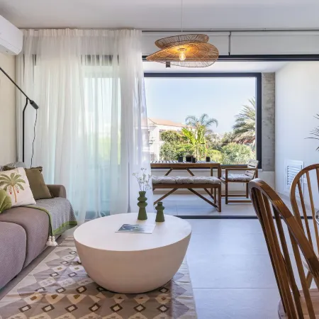 Jas Living Apts & Balconies in Larnaca