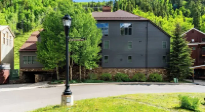 Etta Place 1 by AvantStay Ski in Ski Out Unit w Views of the Slopes