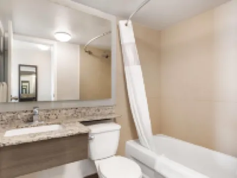 Days Inn by Wyndham Airdrie Hotels in Airdrie