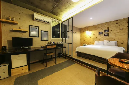 Yeosu Hakdong JA Self Check-in Motel