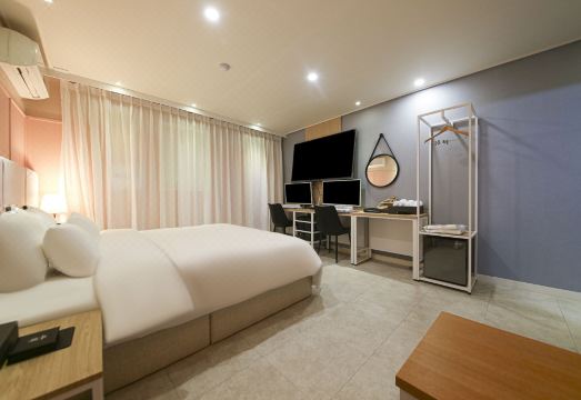 브라운도트 셀프바