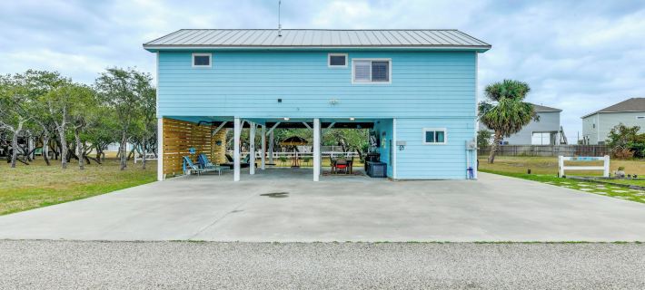1 Mi to Marina: Cozy Angler's Cottage in Rockport Hotels in Aransas County