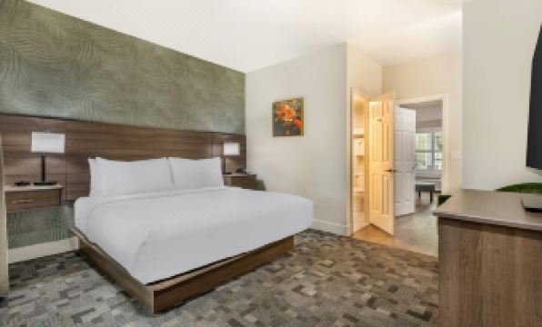 University Park Inn & Suites