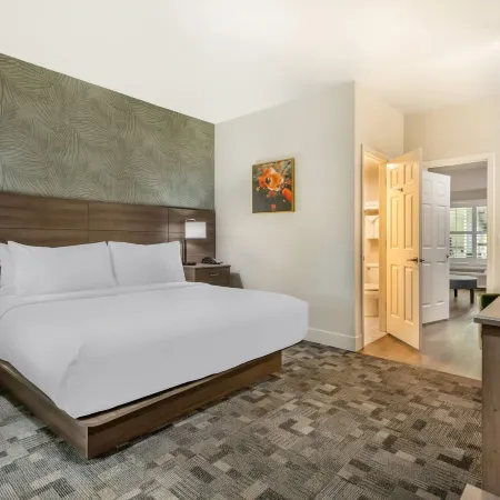 University Park Inn & Suites