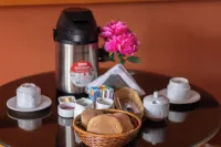Hostal Keros Inn