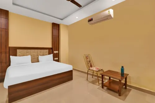 Amba Heritage House - 2-Star