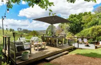 Doomben Ridge Farm House
