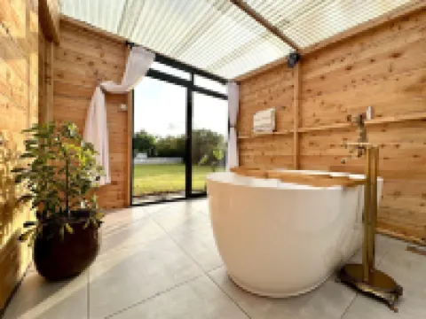 Farmhouse Retreat on 85-acre tea Estate - 2331 Hotels in Limuru Town.