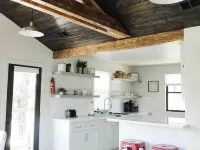 The White Barn 朱利安酒店