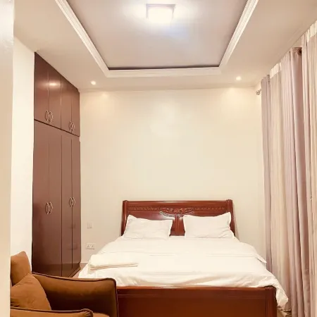 HOTEL DE SILVER BOTIQUE KiGALi