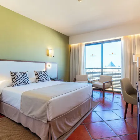 Puerto Antilla Grand Hotel