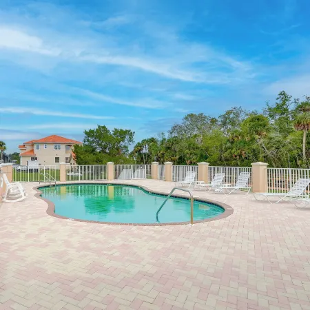 Resort Perks: Family Gem w/ Homosassa River Access