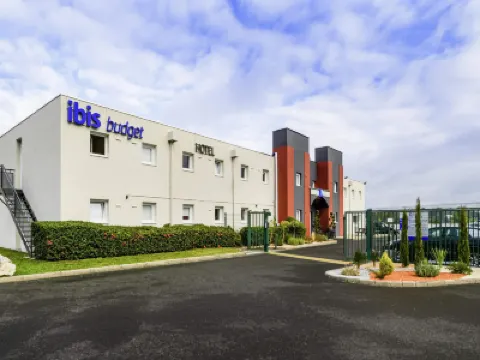 Ibis Budget Saint-Étienne Stade Hotels near Castle de Rochetaillee