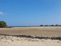 Seogwipo Pyoseoncaravan Hotel dekat Pantai Pyoseon