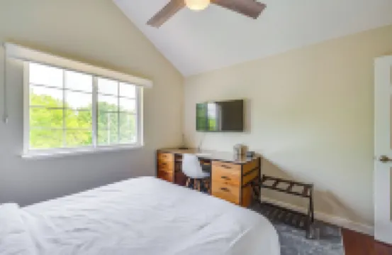 13 マイル トゥ ダウンタウン デンバー: アーバダ タウンホーム ウィズ デッキ