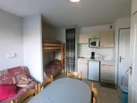 Apartment in Réallon near Ski Slopes