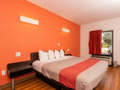 Motel 6 Kingsport, TN Hotels in Sullivan County