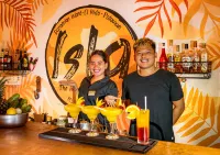 Isla - The Island Experience - Quầy Bar