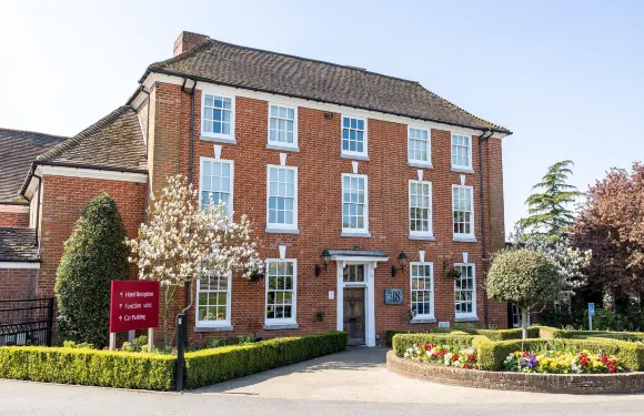 考文垂風車村酒店、高爾夫俱樂部及水療中心，BW 精選酒店