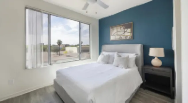 Landing Furnished Apartments Near University Heights